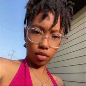 Meet your Posher, Kae